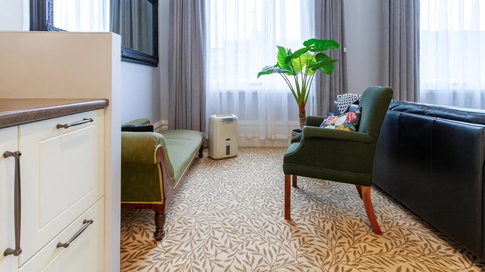 Cathedral Square Apartment 2 Bed Christchurch